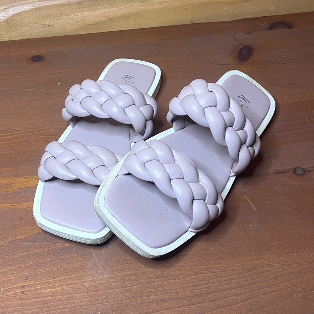 Wonderly Lavender Braided Sandal